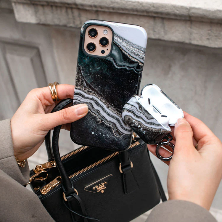 Magic Night - Beautiful iPhone 17e Case - Image 7