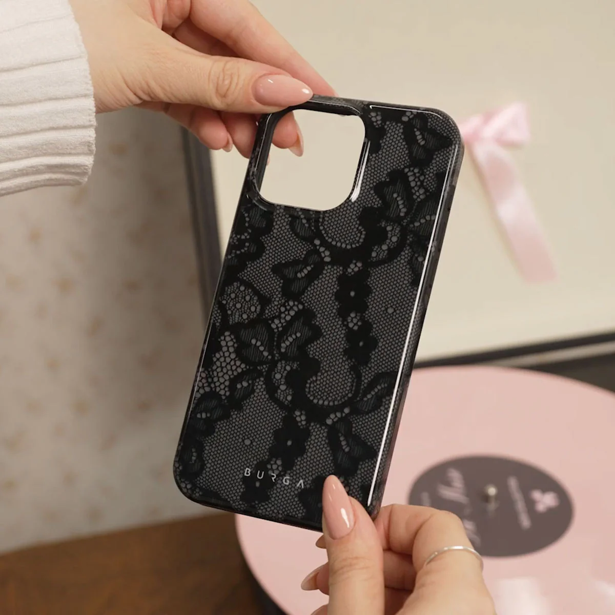 Magnetic - iPhone 17e Case - Image 5